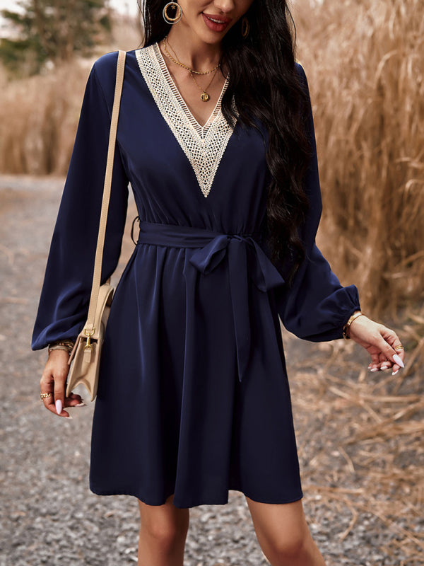 Women's elegant V-neck long-sleeved dress